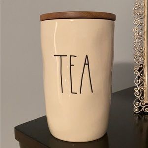 Nwt Rae Dunn Tea cellar/canister